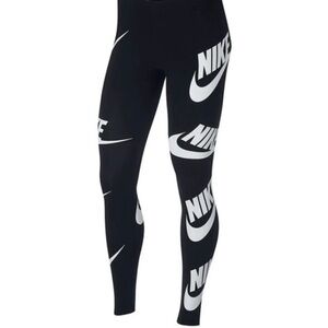 Nike Monochrome Logo Leggings NWT